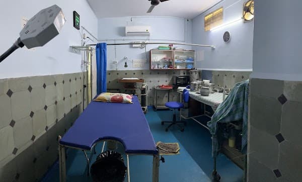 Kumaran Nursing Home, Arakkonam - Ambulance service by Padma Ambulance in Arakkonam