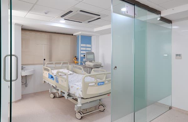 VS Hospitals - Padma Ambulance Service Periamet