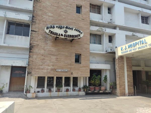 K.J. Hospital Research & Postgraduate Centre - Padma Ambulance Service Vallalar Nagar