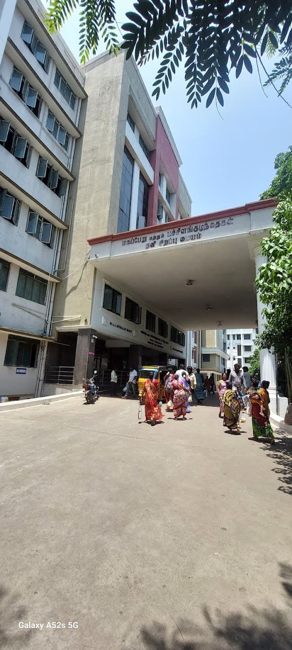 IOG Hospital - Padma Ambulance Service Egmore