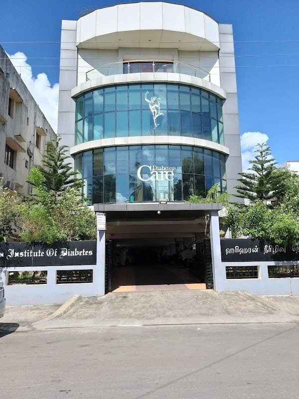 Hariharan Institute of Diabetes - Ambulance service by Padma Ambulance in Nanganallur