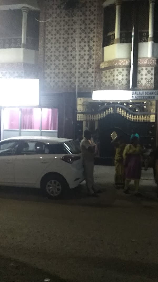 Adilakshmi Doctor Pulianthope - Padma Ambulance Service Pulianthope
