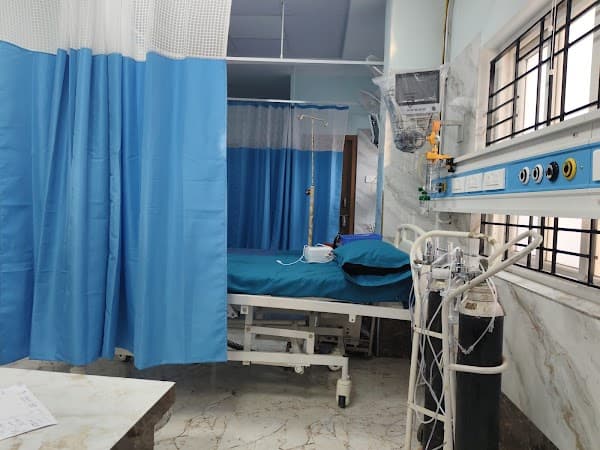 KS MULTISPECIALITY HOSPITAL PADIYANALLUR - Ambulance service by Padma Ambulance in Red Hills