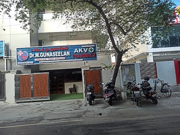 DR.M.GUNASEELAN'S CLINIC - Ambulance service by Padma Ambulance in Vadapalani