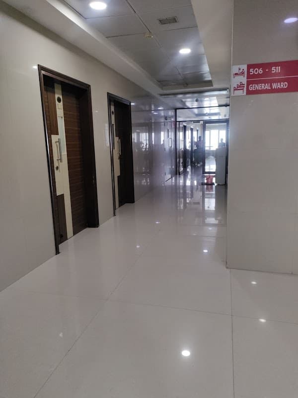 Aakash Multispeciality Hospital - Padma Ambulance Service Adyar