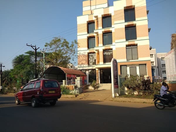 Lake View Hospital - Ambulance service by Padma Ambulance in Lakshmipuram