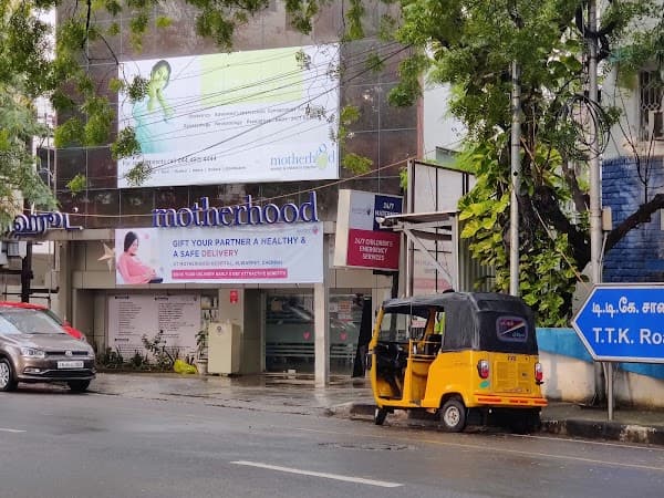 Motherhood Hospital - Best Maternity, Child Care & Pregnancy Hospital in Chennai | Gynecologist , Pediatricians - Ambulance service by Padma Ambulance in Teynampet